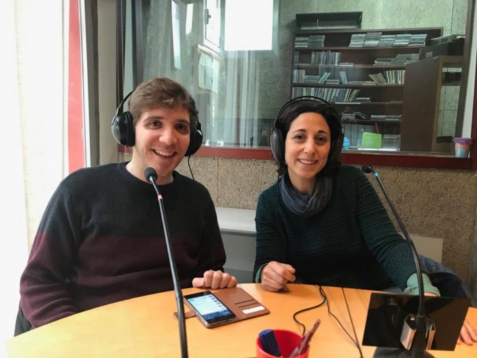Paula Mora i Jordi Carulla, tècnics de Joventut de Sant Fruitós i representants del Nexe Jove de Sant Fruitós de Bages