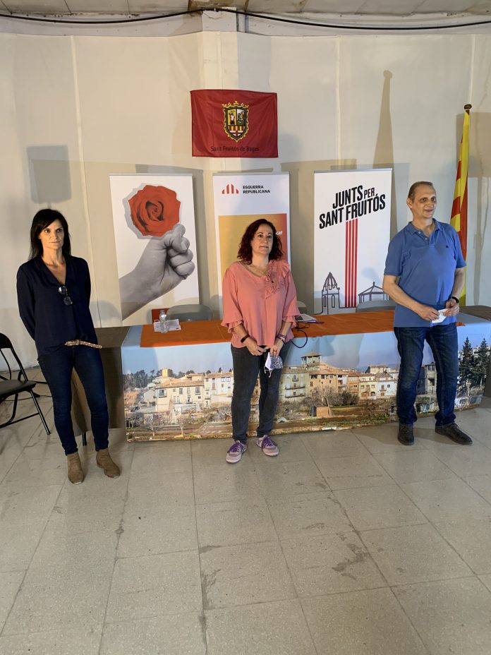 Cristina Múrcia, Àdria Mazcuñan i Vicenç Llorens, líders de PSC, ERC i Junts a Sant Fruitós.