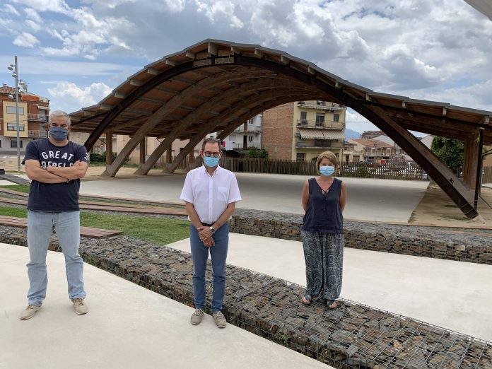 Jordi Planell, Joan Carles Batanés i Núria Clarella durant la presentació de la Festa Major.