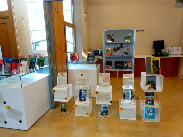 Exposició de la Biblioteca de Sant Fruitós de Bages en el marc de Sant Jordi d'estiu