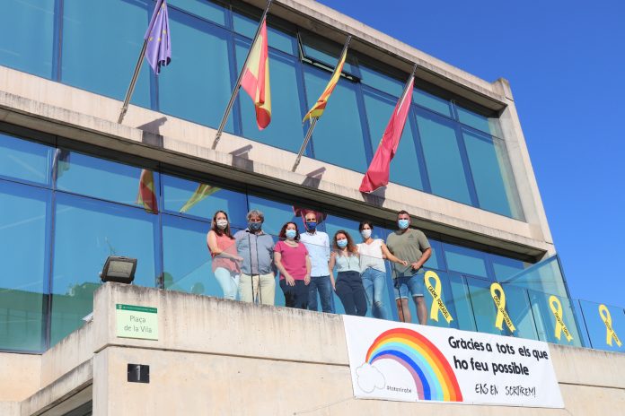 El nou equip de govern després del Ple Municipal Extaordinari del 20 d'agost. - Foto: Marina Rojo